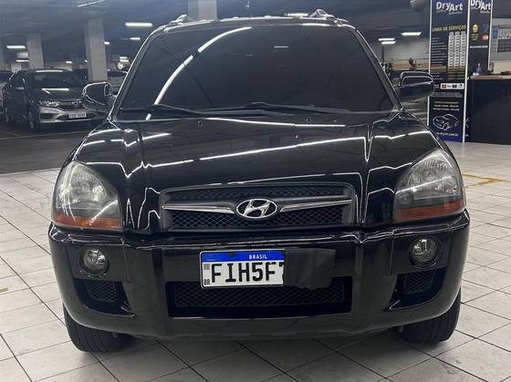 HYUNDAI TUCSON 2.0 MPFI GLS 16V 143CV 2WD FLEX 4P AUTOMÁTICO HYUNDAI TUCSON 2.0 MPFI GLS 16V 143CV 2WD FLEX 4P AUTOMÁTICO